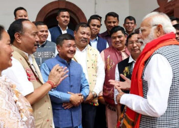 Karbi Anglong Autonomous Council I স্বায়ত্বশাসিত ৰাজ্যৰ দাবী তুলিৰাম ৰংহাঙৰ নেতৃত্বত সঁজাতী প্ৰধান মন্ত্ৰীক সাক্ষাৎ 2 Karbi Anglong Autonomous Council I স্বায়ত্বশাসিত ৰাজ্যৰ দাবী তুলিৰাম ৰংহাঙৰ নেতৃত্বত সঁজাতী প্ৰধান মন্ত্ৰীক সাক্ষাৎ