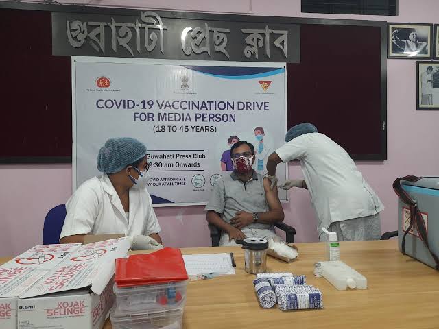 ২২মাৰ্চ পৰা সাংবাদিক -সংবাদকর্মী বাবে গুৱাহাটী প্ৰেছ ক্লাবত কোভিডৰ বুষ্টাৰ ডজ 1 গাড়ীগাঁও দলবদ্ধ ধর্ষণকাণ্ড আৰু এগৰাকীক গ্ৰেপ্তাৰ
