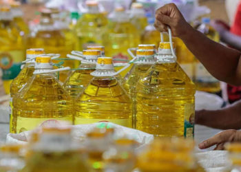 গুৱাহাটী বজাৰত পাঁচলি জুই-চাই দাম; বৃদ্ধি পালে ৫-৩০টকা পয্যন্ত তেলৰ দাম