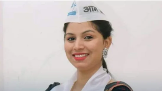আত্মপ্ৰকাশ