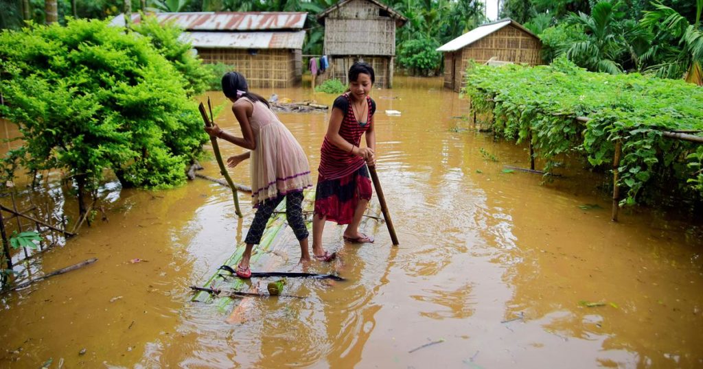 বিধ্বস্ত অসম
