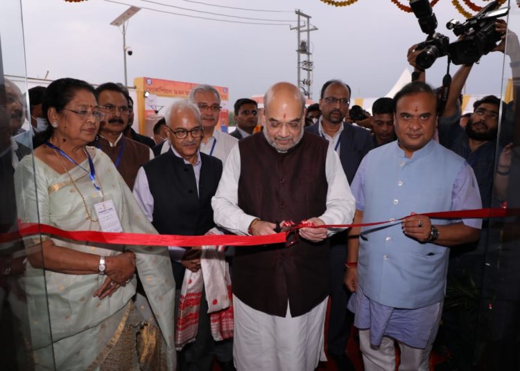 দুদিনীয়া বিভিন্ন কাৰ্যসূচীৰে গুৱাহাটীলৈ অহা অমিত শ্বাহে শুভ উদ্বোধন কৰিলে নৱনিৰ্মিত লোকপিয়ল সঞ্চালকালয় আৰু অসমৰ কাৰ্যালয় ভৱনঃ