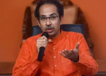 আকৌ অস্বস্তি! কোভিড নিয়ম উলংঘাৰ অভিযোগ উদ্ধৱ থাকৰেৰ বিৰুদ্ধে