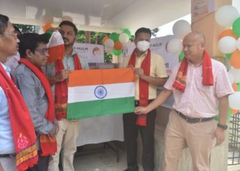 ‘হৰ ঘৰ ত্ৰিৰংগা’ কাৰবি আংলঙত এক লাখ ঘৰত উত্তোলন কৰা হব ত্ৰিৰংগা পতাকা ঃ জিলা উপায়ুক্ত দিবাকৰ নাথ