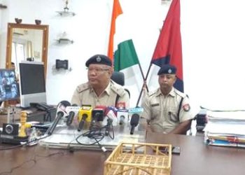 আলফা (স্বা) ৰ ৬ জনীয়া দলৰ টকা সংগ্ৰহৰ উদ্দেশ্যৰে ঘটিছিল আগমনঃ তিনিচুকীয়া আৰক্ষী