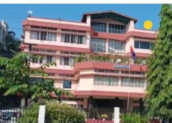 ভুৱা কম্পিউটাৰ প্ৰমাণপত্ৰৰে আৰক্ষী হোৱাৰ সপোনক নস্যাৎ কৰি ১০০ প্ৰাৰ্থীক CIDৰ তলবঃ