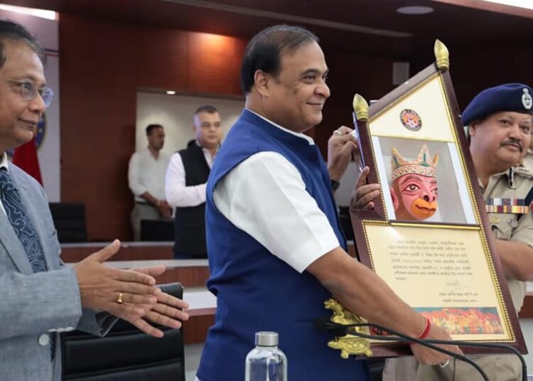 খানাপাৰাৰ অসম প্ৰশাসনিক পদাধিকাৰী মহাবিদ্যালয়ত উপায়ুক্ত-আৰক্ষী অধীক্ষক সন্মিলনৰ প্ৰথম পৰ্যায়ৰ বৈঠকৰ সমাপ্তিঃ