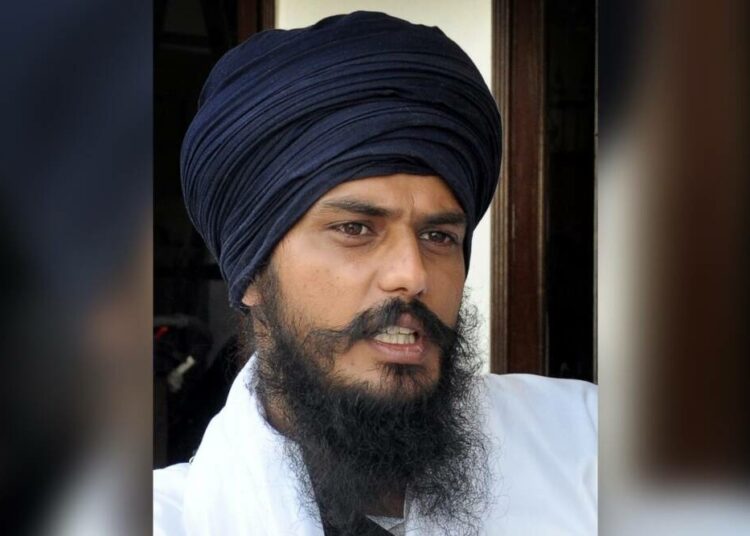 Amritpal Singh I খালিস্তানী নেতা অমৃতপালৰ বিৰুদ্ধে লুকাউট জাননী, জামিনহীন গ্ৰেপ্তাৰী পৰোৱানা পঞ্জাব আৰক্ষীৰ