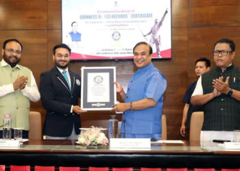 Lachit Borphukan I লাচিতৰ ওপৰত ৰচনা লিখাই অসম চৰকাৰৰ বিশ্ব অভিলেখ