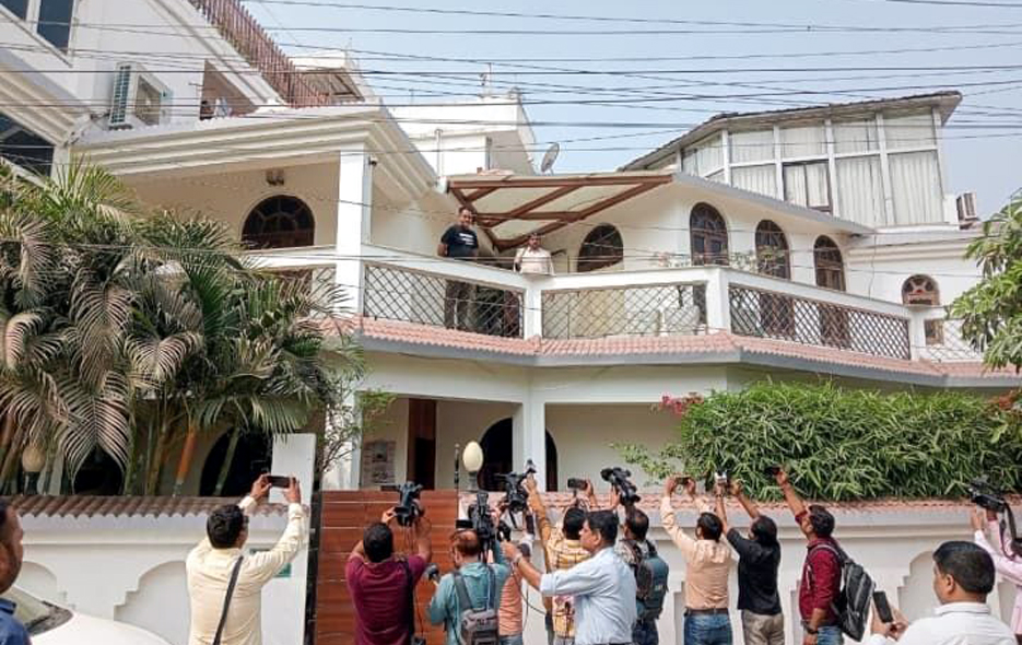 লালুৰ পৰিয়াল