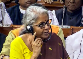 Lok Sabha I আলোচনা অবিহনেই লোকসভাত গৃহীত বিত্ত বিধেয়ক! প্ৰতিবাদ বিৰোধীৰ