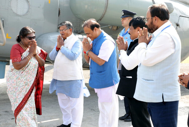 President Draupadi Murmu I গজ মহোৎসৱ উদ্বোধনৰ বাবে কাজিৰঙাত ৰাষ্ট্ৰপতি, মুখ্যমন্ত্ৰীৰ আদৰণি