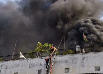 Fire at a governmental healthcare at Delhi’s Shastri Park