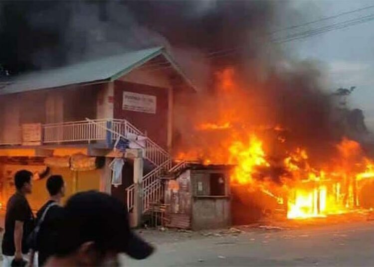 Manipur Violence | পুনৰ জ্বলিছে মণিপুৰ, ৮ খন জিলাত সান্ধ্য আইন