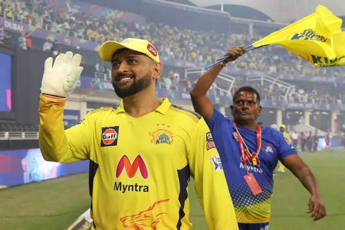 M S Dhoni