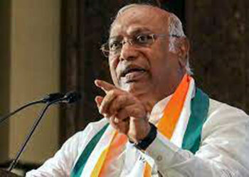 কংগ্রেছ সভাপতিৰ বিৰুদ্ধে ১০০ কোটিৰ মানহানিৰ গোচৰ