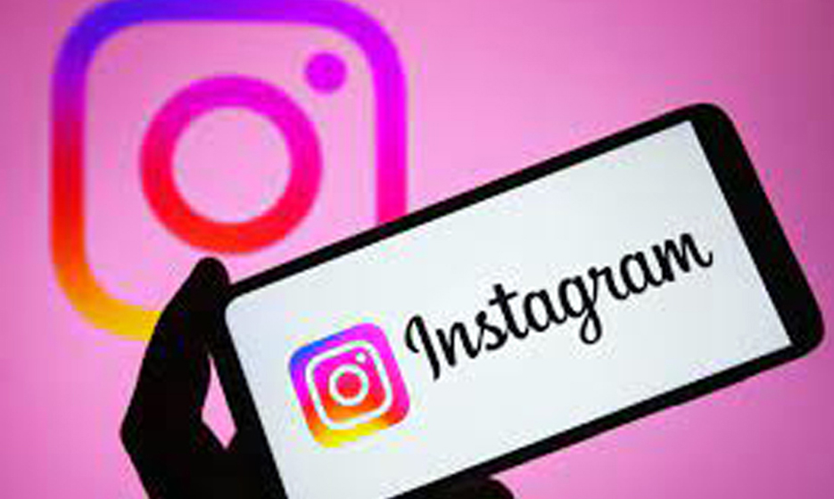Instagram 