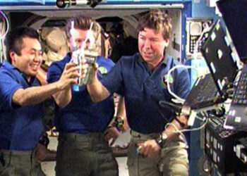 NASA achieves 98% water restoration target from astronauts’ urine, sweat on ISS I প্ৰস্ৰাৱ আৰু ঘামৰ পৰা সুস্বাদু পানীয়! মহাকাশত নতুন আশ্চৰ্য নাছাৰ বিজ্ঞানীৰ