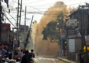 Water explosion I এইবাৰ গুৱাহাটীৰ ৰাজগড় লিং ৰোডত জলবিস্ফোৰণ