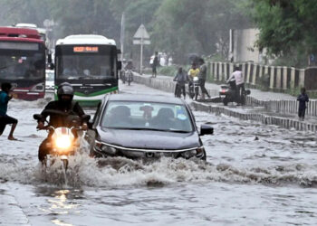 Rain-hit capital Delhi I ১৯৮২ চনৰ পিছত এটা দিনত সৰ্বাধিক বৰষুণ দিল্লীত