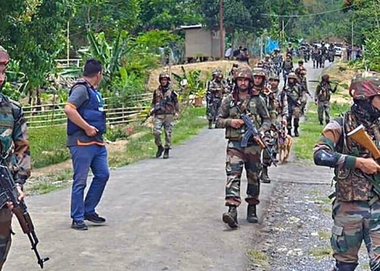 Woman Shot Dead Outside School In Manipur I মণিপুৰত বিদ্যালয়ৰ বাহিৰত দুৰ্বৃত্তৰ আক্ৰমণ, নিহত মহিলা