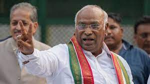 “Congress President Mallikarjun Kharge Reconstitutes CWC with Inclusion of G23 Leaders”