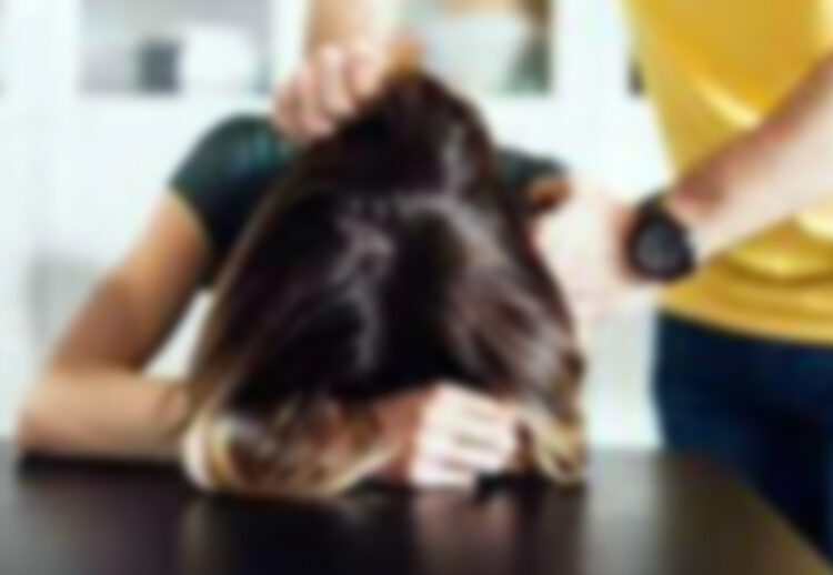 Man attacks live-in partner with screwdriver I শাৰীৰিক সম্পৰ্কত সন্মতি নিদিয়াৰ বাবেই লিভ-ইন সংগীক আক্ৰমণ, গ্ৰেপ্তাৰ যুৱক