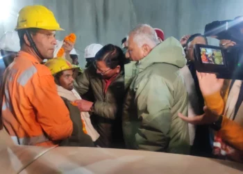 Uttarkashi tunnel accident I ১৭ দিনৰ উদ্বিগ্নতাৰ অন্ত, অৱশেষত সুকলমে উদ্ধাৰ ৪১ শ্ৰমিক