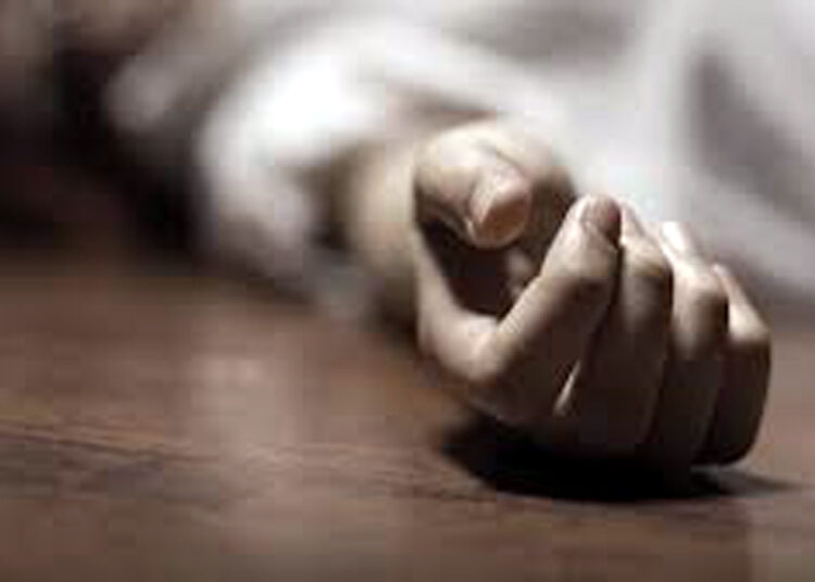Tripura jouranalist suicided : মৃত্যুৰ বাবে মাতৃক দোষাৰোপ কৰি সাংবাদিকৰ আত্মহত্যা