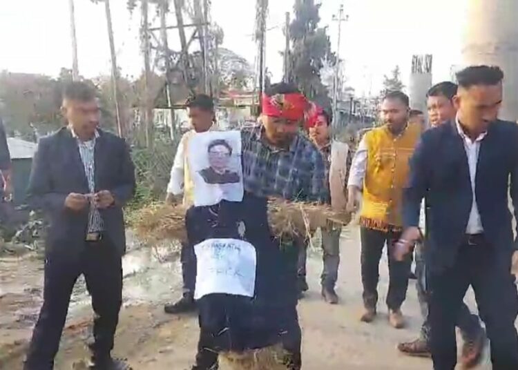 Effigy of Congress Leader Debabrata Saikia Burned by Youth Organizations in Diphu Protest