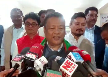 Diphu Lok Sabha seat I ডিফু লোকসভা নির্বাচন, তিনিখন পাহাৰীয়া জিলা সমিতিৰ সৈতে বৈঠকত বহিল মন্ত্ৰী ৰণোজ পেগু