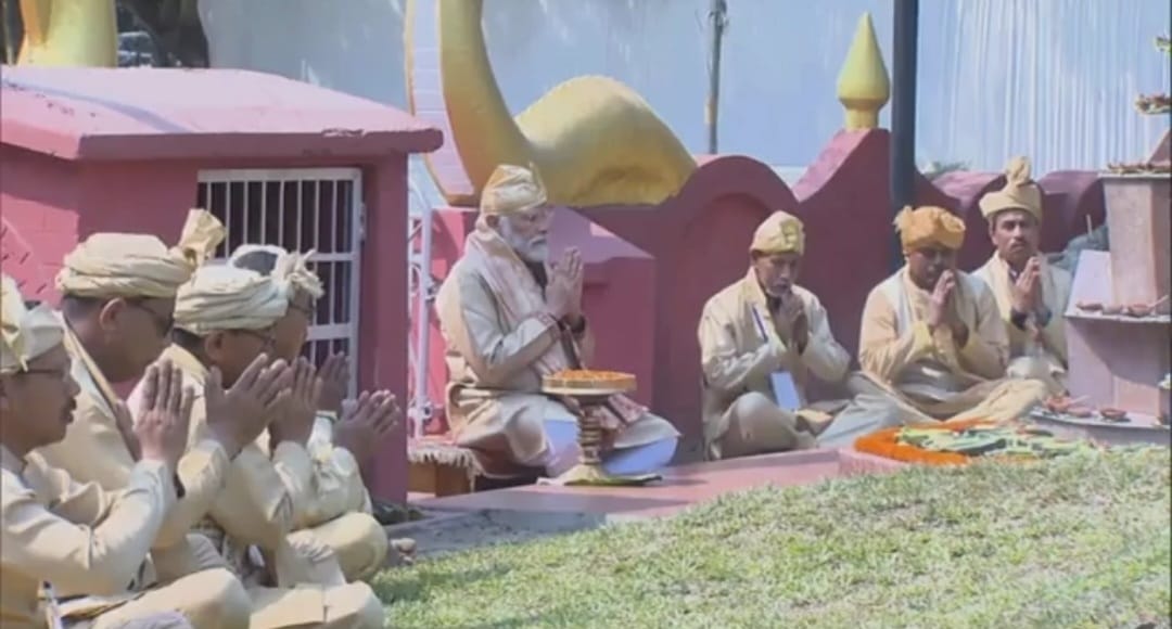 Prime Minister Modi Inaugurates the 125-Foot 'Statue of Valour' of Lachit Borphukan in Jorhat with a Grand Ceremony
