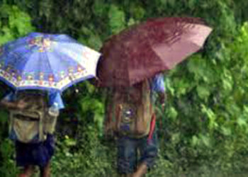 Assam weather forecast : দেওবাৰে অসমকে ধৰি অৰুণাচল মেঘালয়ত ধাৰাসাৰ বৰষুণৰ সম্ভাৱনা; ৩ এপ্ৰিললৈকে বৰষুণৰ আগজাননী