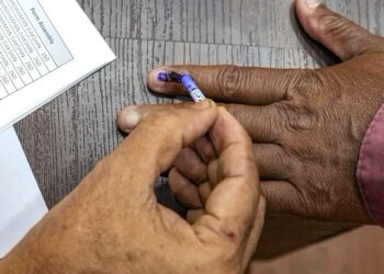 Decoding the Fifth Phase of Elections: Only 56.68% Voter Turnout by 5 PM Across Eight States