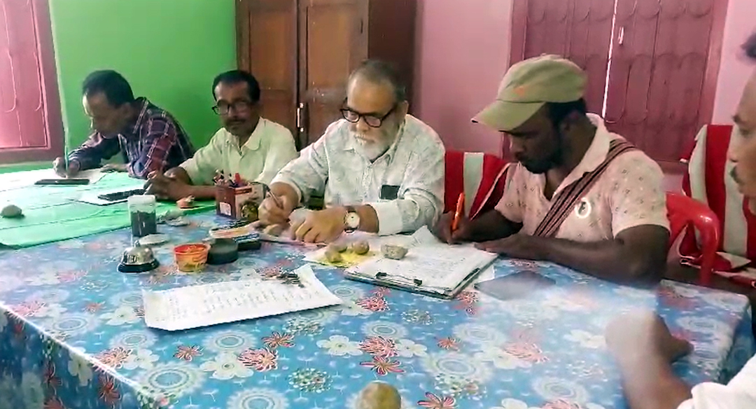 ডিফু ইছলামিক সমাজ-সংস্কাৰক সমিতিয়ে ড্ৰাগছৰ ব্যৱসায়ত জড়িত আব্দুল খালেকক সামাজিকভাবে বহিষ্কাৰ