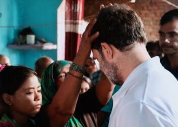 Rahul Gandhi visits Hathras I হাথৰছৰ ভুক্তভোগীক সাক্ষাৎ ৰাহুল গান্ধীৰ