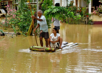 Flood in Assam : ৰাজ্যৰ বানত ৫২ জন লোকৰ মৃত্যু