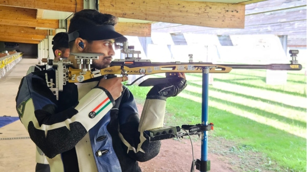 Swapnil Kusale Advances to Paris Olympic Men's 50m Rifle Shooting Final