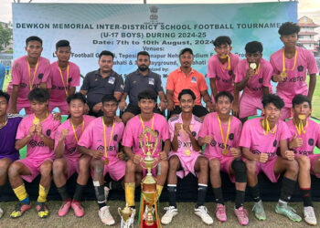 Numaligarh Football team : সুব্ৰত কাপত অসম দলক প্ৰতিনিধিত্ব কৰিবলগীয়া নুমলীগড় ফুটবল দললৈ অসম ক্ৰীড়া বৰ্ডৰ উপাধ্যক্ষৰ সাহায্য, শুভেচ্ছা