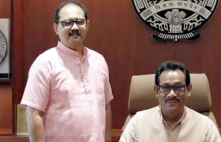 Gauhati University : গুৱাহাটী বিশ্ববিদ্যালয়ৰ উপাচাৰ্যৰ দায়িত্ব গ্ৰহণ ডঃ ননীগোপাল মহন্তৰ