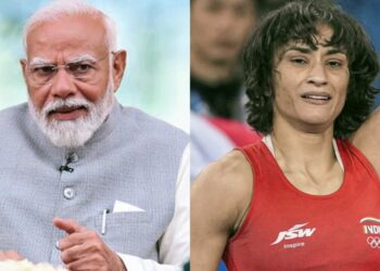 Vinesh Phogat I বিনেশ ফ’গাটক সান্ত্বনা জনাই প্ৰধানমন্ত্ৰীৰ পোষ্ট, ‘ষড়যন্ত্ৰ’ৰ গোন্ধ বিৰোধীৰ