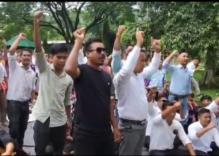“Unrest in Baithalangso: Karbi Students’ Association Locks Down GM’s Office Over Mass Dismissal of Local Youths”