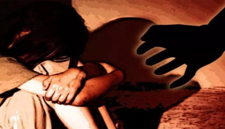 Children Rape Attempt by Principal : ধৰ্ষণত বাধা দিয়াৰ বাবে শিশুক ডিঙি চেপি হত্যা, বিদ্যালয়তে সমাধিস্থ কৰিলে অধ্যক্ষই