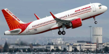 Air India : বিমানত হিন্দু আৰু শিখক ‘হালাল’ খাদ্য পৰিবেশন নকৰে এয়াৰ ইণ্ডিয়াই