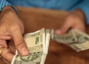 Corruption Scandal Unfolds in Shribhoomi: Head Teacher Arrested for Bribery 