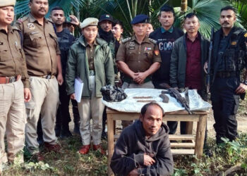Poacher Arrested : কাৰ্বি আংলঙৰ চকীহোলাত একে-৪৭সহ এটা চোৰাং চিকাৰী গ্রেপ্তাৰ
