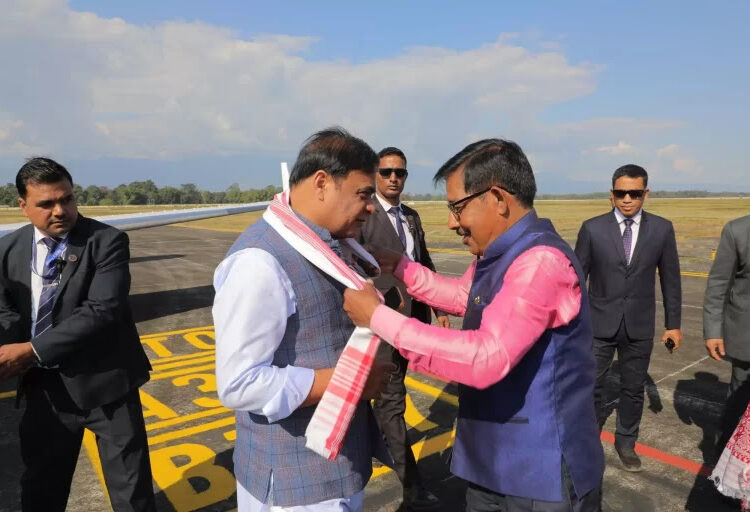 CM Sarma Announces Rs 350 Cr Lifeline to 684,487 Flood-Affected Families in Lakhimpur 1 CM Sarma Announces Rs 350 Cr Lifeline to 684,487 Flood-Affected Families in Lakhimpur