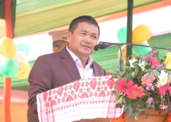 ডিফুত বৰ্ণাঢ্য কাৰ্যসূচীৰে ৭৬  সংখ্যক গণৰাজ্য দিৱস উদযাপন: