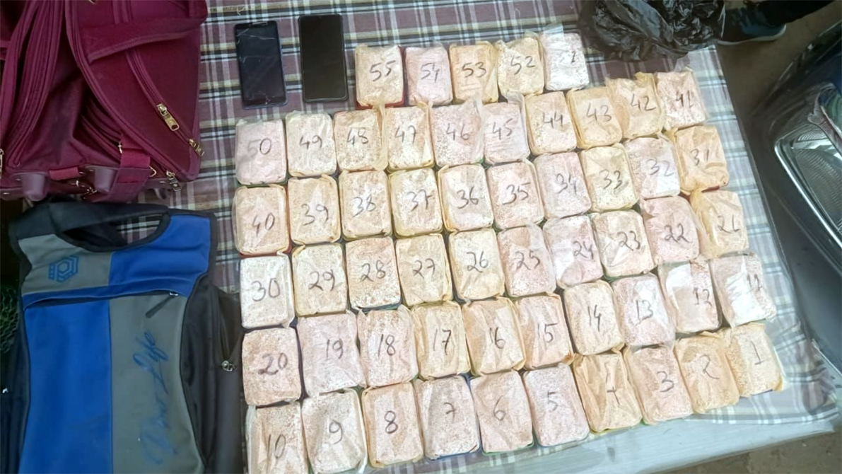 Arrested including heroin : ডিফুত ড্রাগছসহ ৩ যুৱকক আটক আৰক্ষীৰ 3 Drug 1 | ASSAM TIMES POST