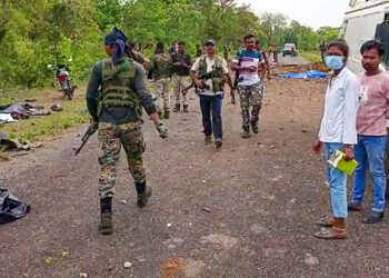 Naxalites Attack : ছত্তীশগড়ত মাওবাদীৰ আই ই ডি বিস্ফোৰণত কমেও ৯ জোৱান নিহত
